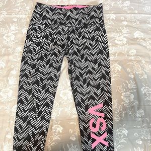Victoria secret Capri leggings